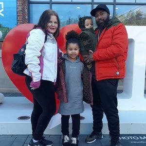 Meet your Posher, Sabrina